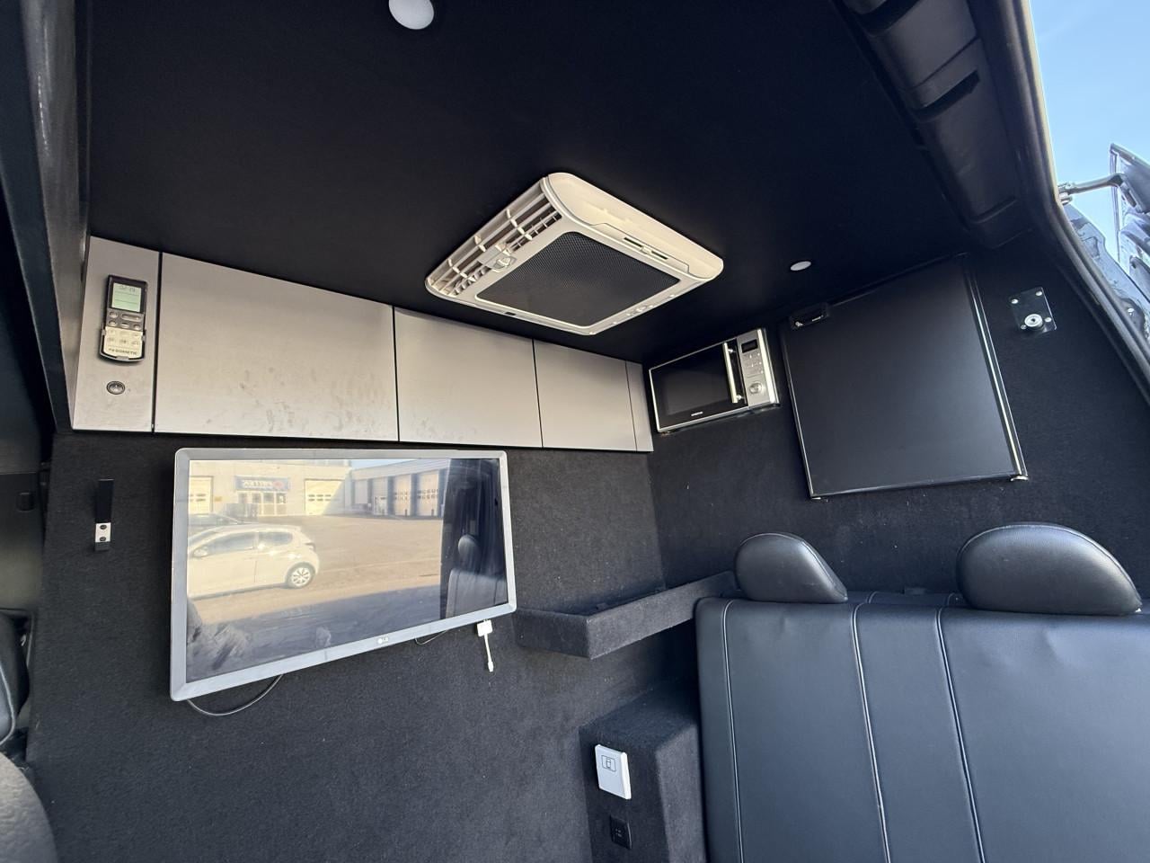 Mercedes-Benz Sprinter 319 3.0 V6 CDI L3H3 Motorsport Camper Vol Opties