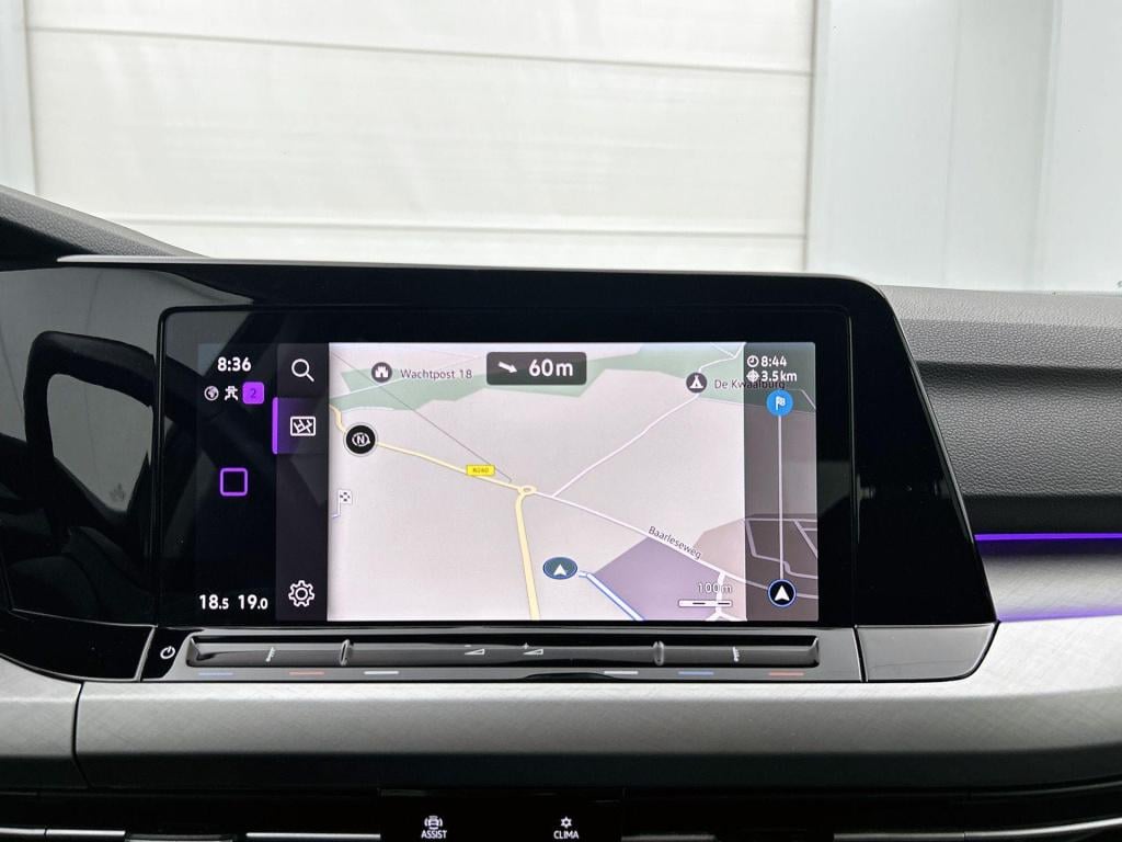 Volkswagen Golf 1.0 tsi life | navigatie | apple carplay / android auto | s