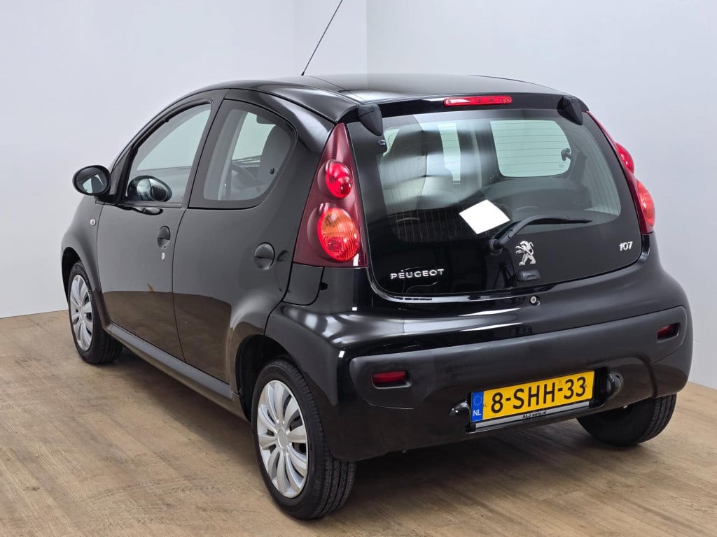 Peugeot 107 occasion 1.0 met carplay radio! | tweedehands peugeot 107 in zw