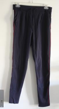 Donkerblauwe broek met wit rode bies  maat xs-34