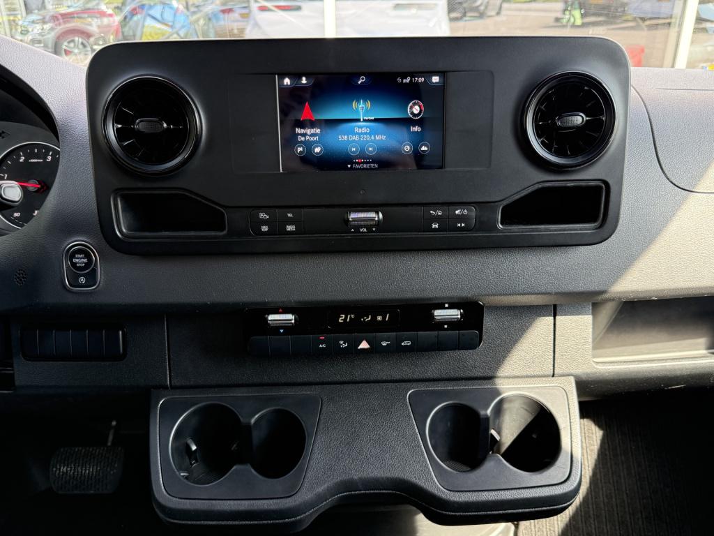 Mercedes-Benz Sprinter 315 1.9 cdi bakwagen met laadklep | zijdeur | navi |