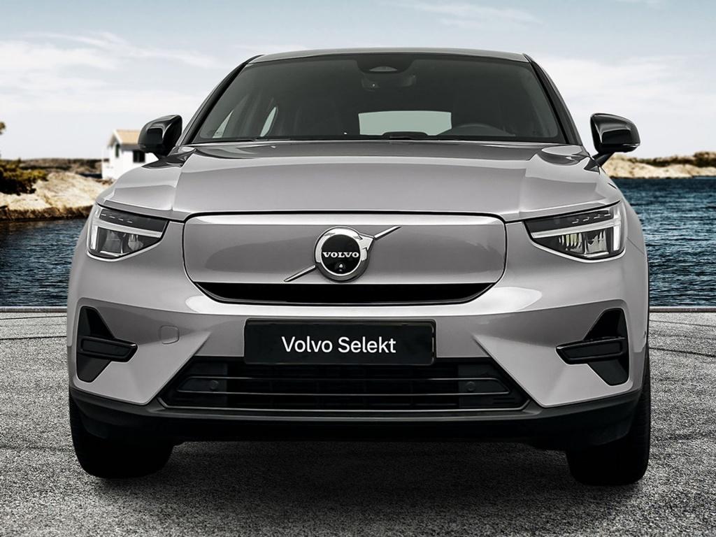 Volvo Ec40 extended range plus dark