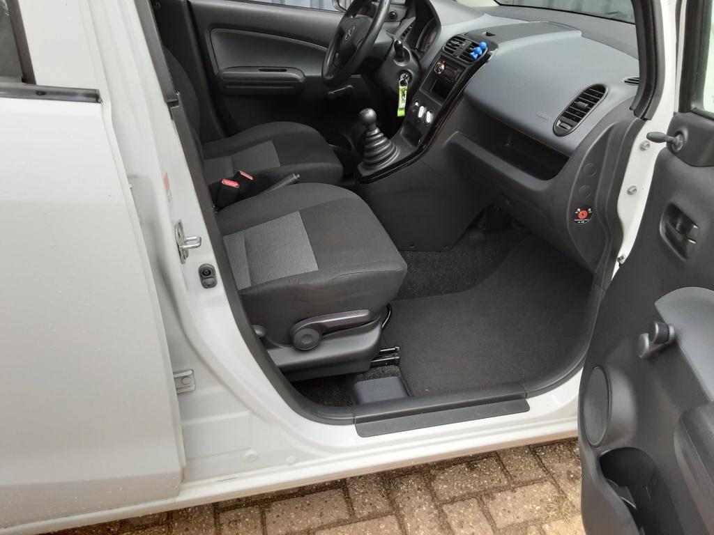 Opel Agila 1.0 selection