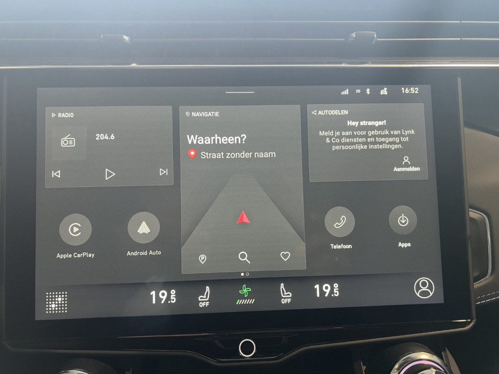 Lynk & Co 01 1.5 261pk plug in hybrid , pano dak , 360 gr camera , car play