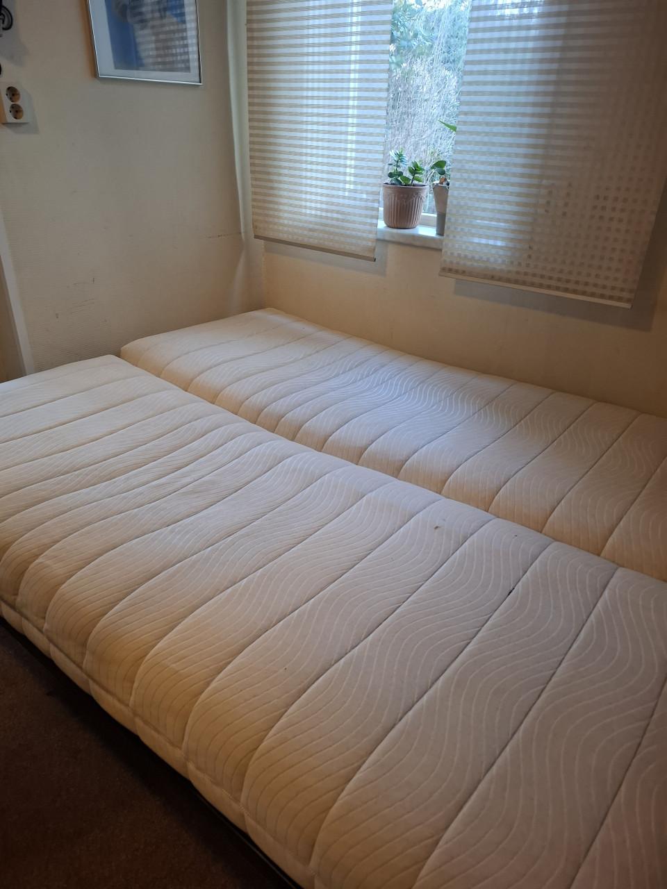 Aupingbedden met matras 80/200