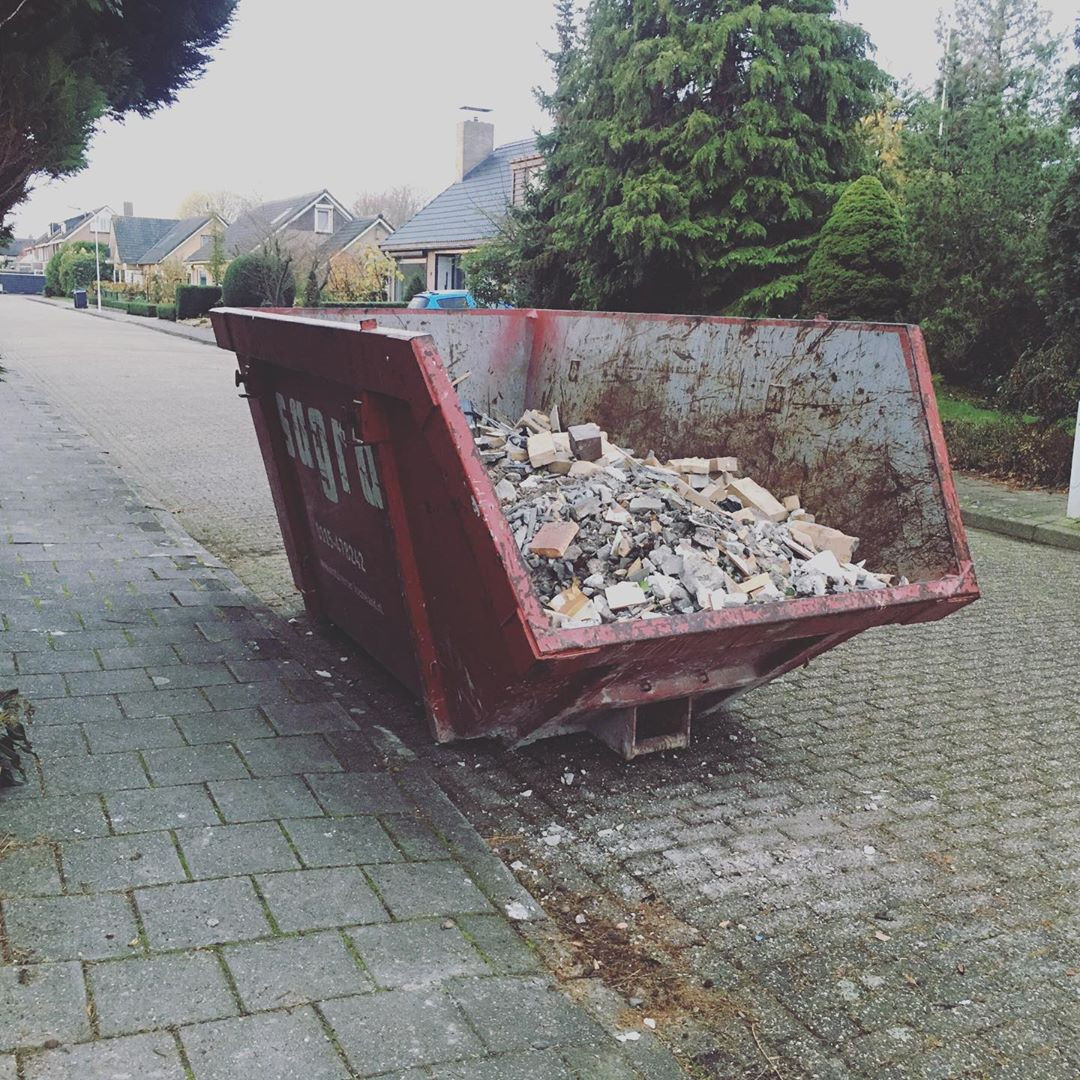 Afvalcontainer huren | Lentedeals!