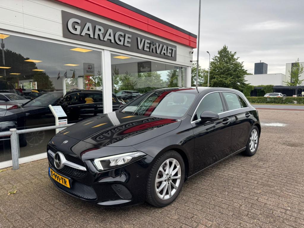 Mercedes-Benz A-Klasse 180 business solution plus upgrade