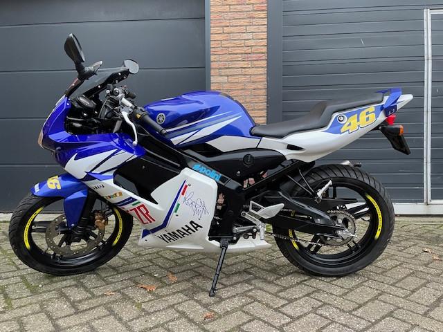 Schitterende yamaha tzr50 valentino rossie nu 2499