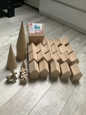 Partij Papier maché/decopatch dozen en figuren