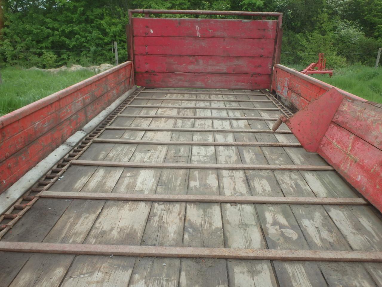 JF AV4 zelf-lossende wagen