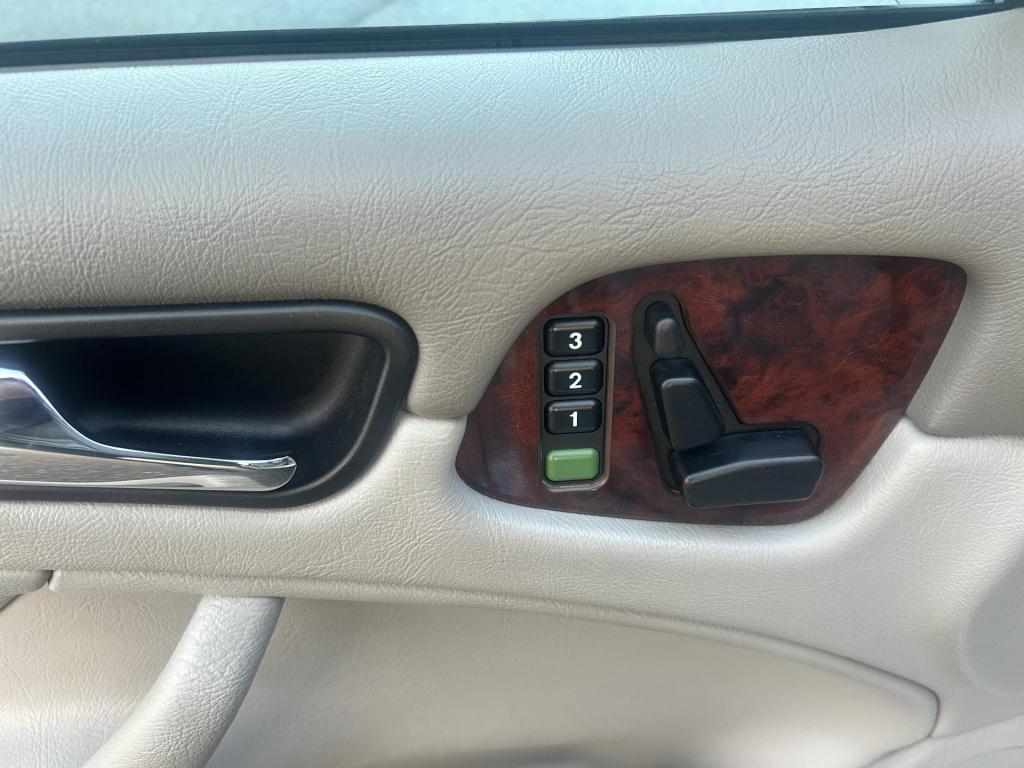 Mercedes-Benz Clk-klasse coupé 200 elegance youngtimer!