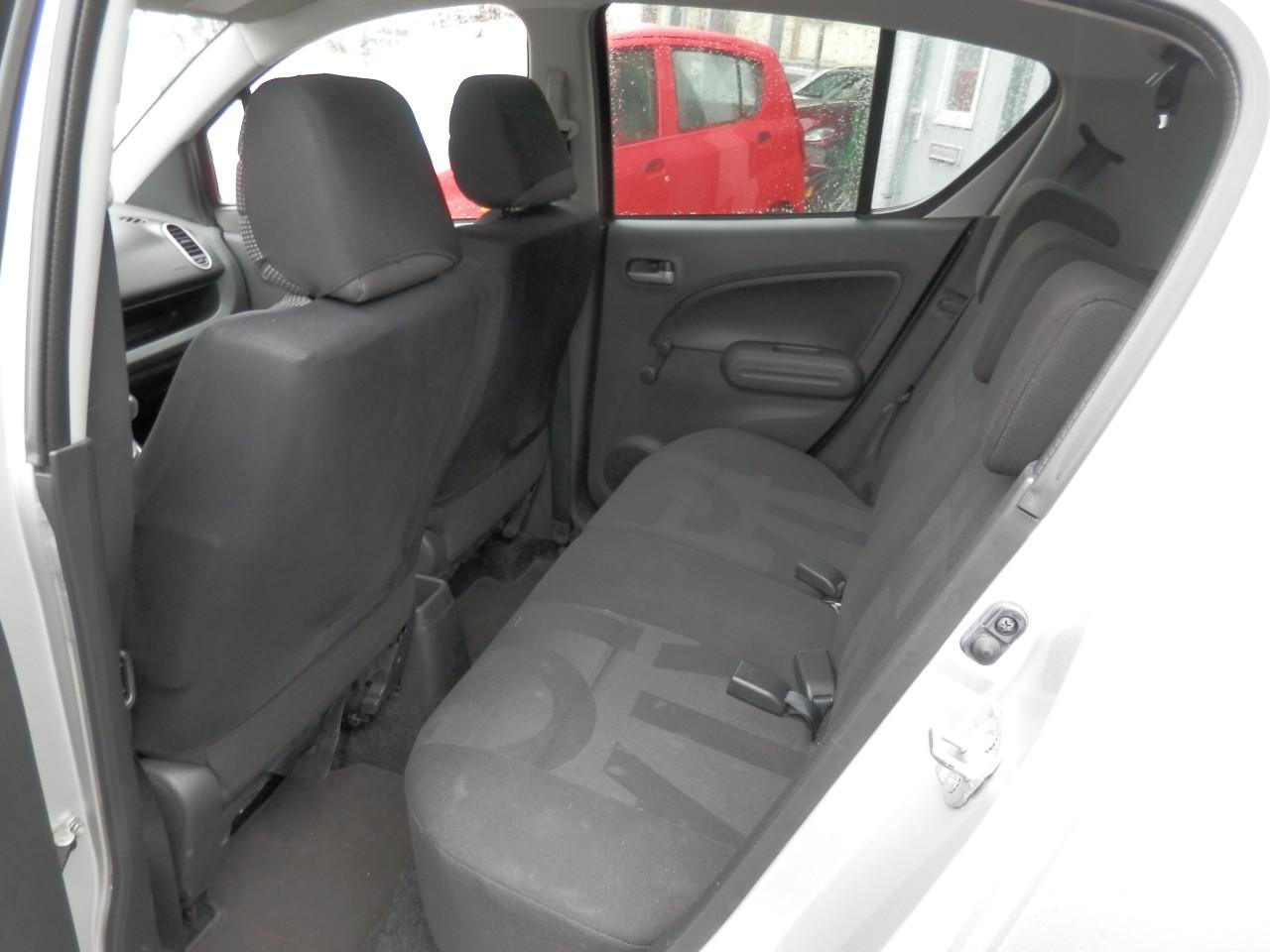 Auto Garant Biedt Aan: Opel Agila 1.2 Enjoy