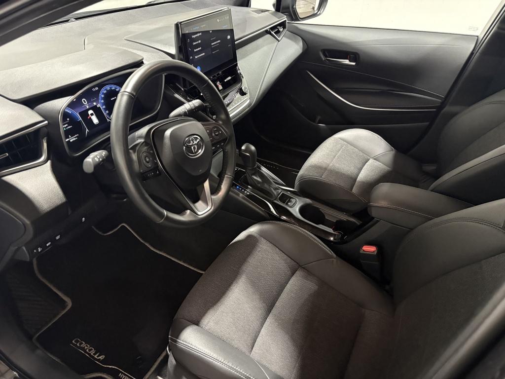 Toyota Corolla Touring Sports hybrid 140 dynamic
