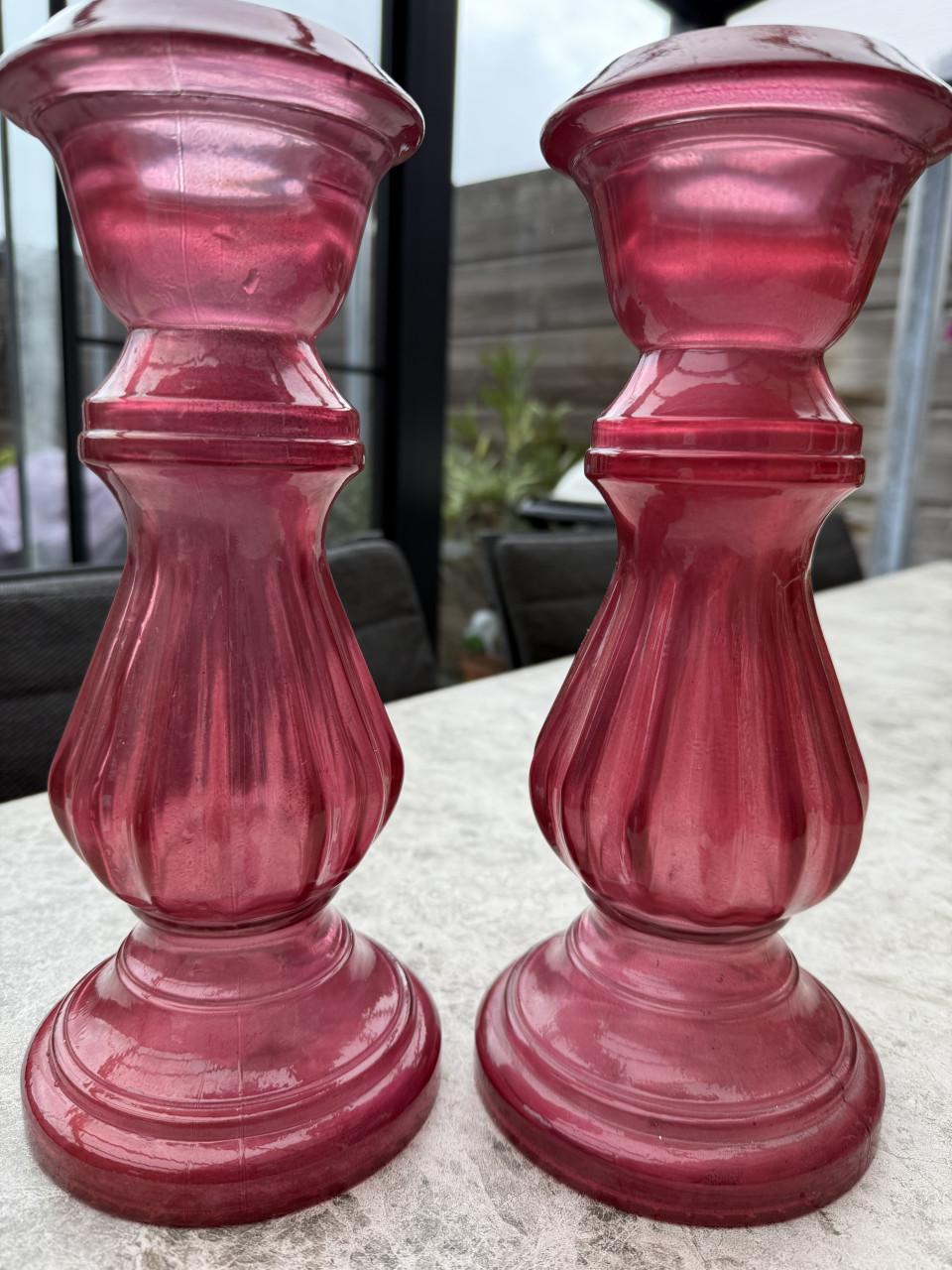 2 zgan Stevige, mooie Kandelaars/ Kaarsenstandaard. 32 cm.