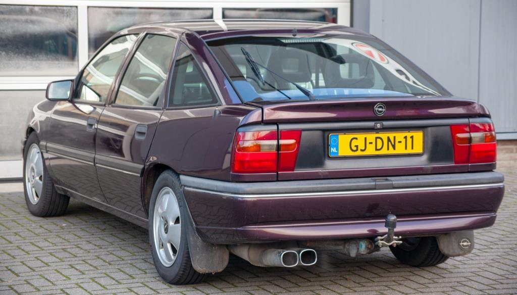 Opel Vectra 2.5 v6 cd