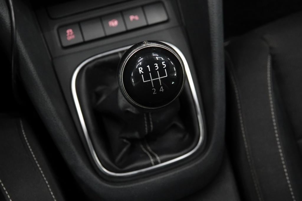 Volkswagen Golf 1.2 tsi trendline | carplay | cruise | stoelverw. |