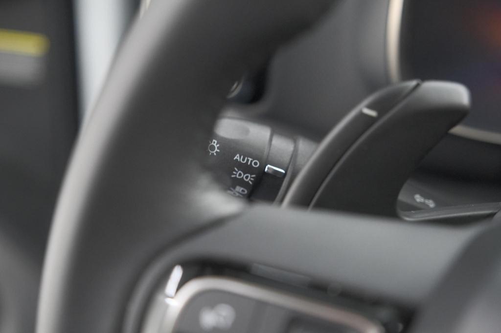 Citroen C5 Aircross 1.2 hybrid 136 plus | camera | navigatie | parkeersenso