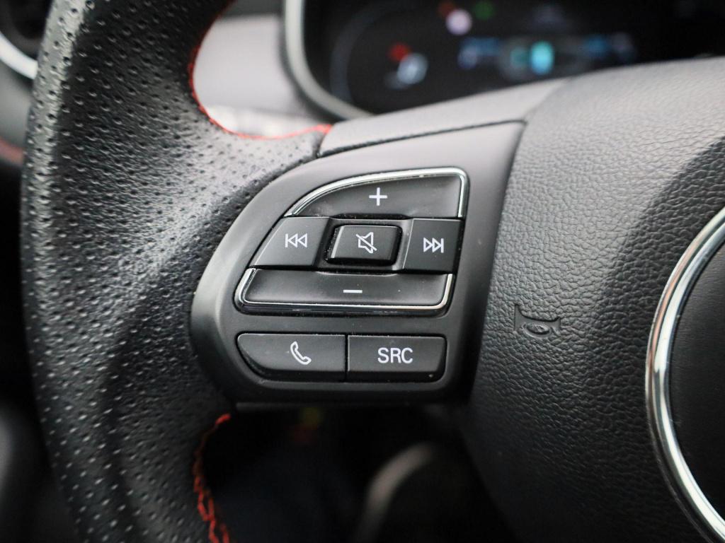 MG Zs Ev standard range luxury 50 kwh