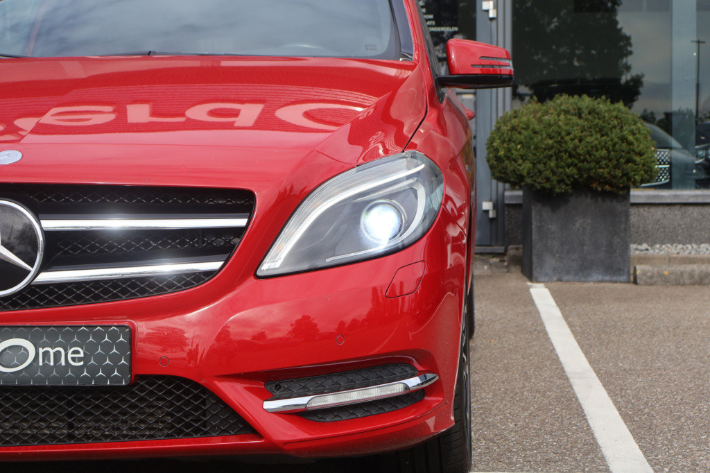 Mercedes-Benz B-Klasse 180 ambition | spiegelpakket | nightpakket | zitcomf