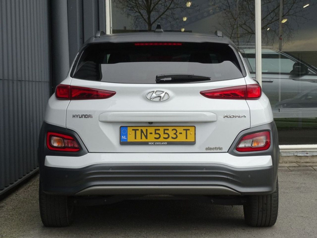 Hyundai Kona ev premium 64 kwh led | stoelkoeling | hud