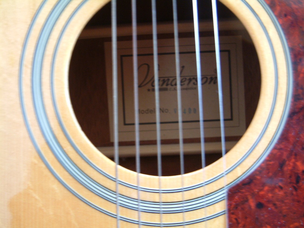 Western Vanderson gitaar met goede rugtas  zo goed als nieuw gitaar