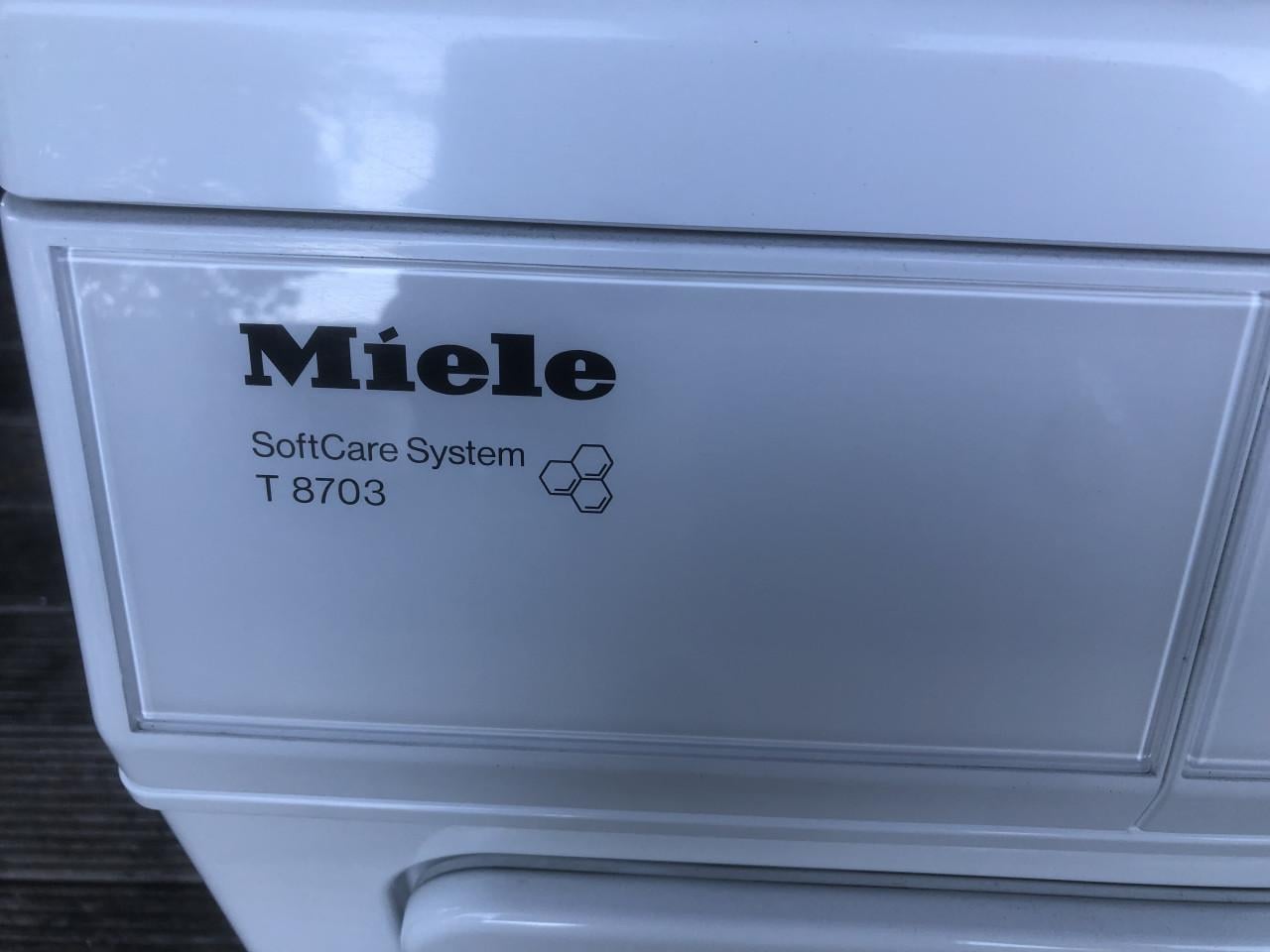 Nette Miele wasdroger T8703 (Softcare system)
