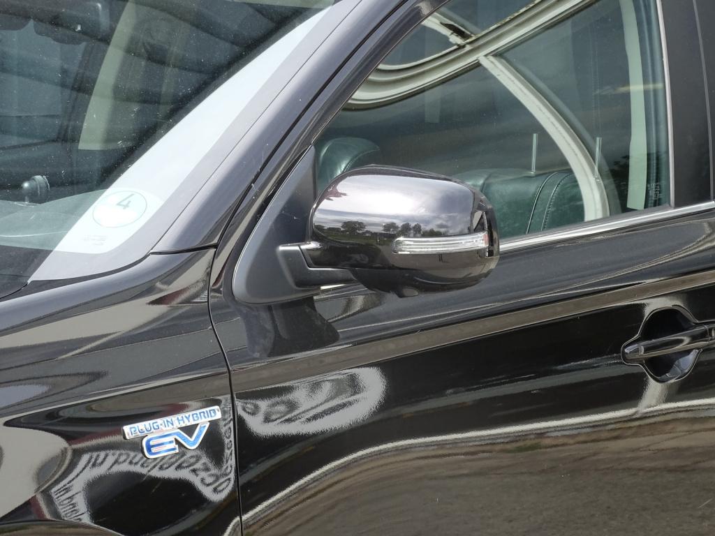 Mitsubishi Outlander 2.0 phev instyle+ schuif-/kanteldak | stoel-/stuurverw
