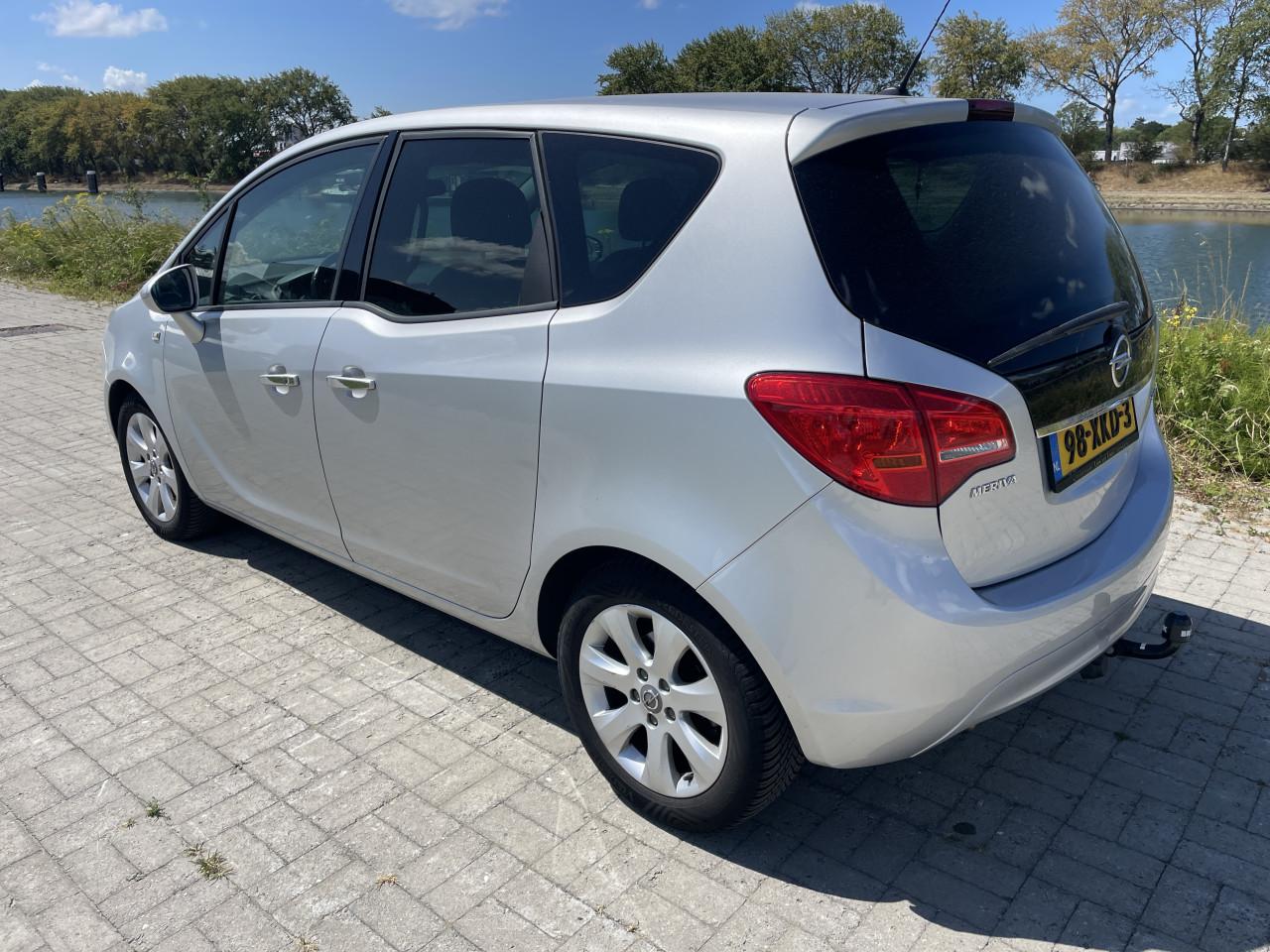 Opel meriva 1.4 turbo cosmo