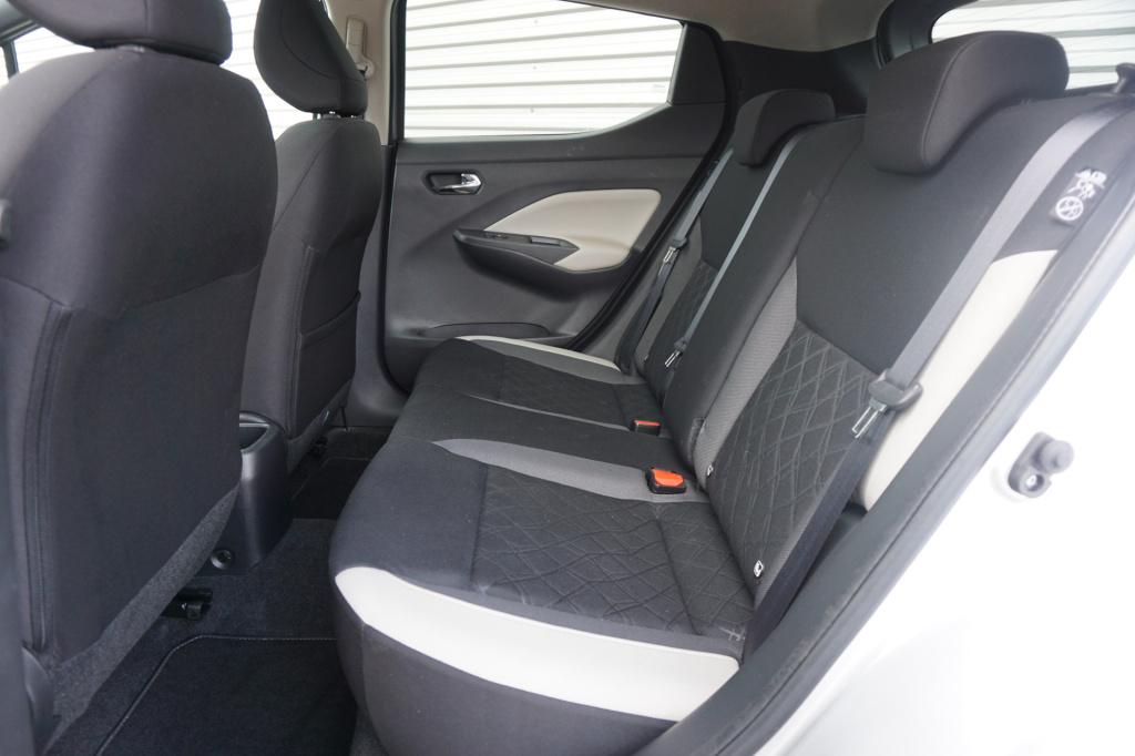 Nissan Micra 1.0 ig-t n-connecta airco / cruise / camera / carplay / parkee