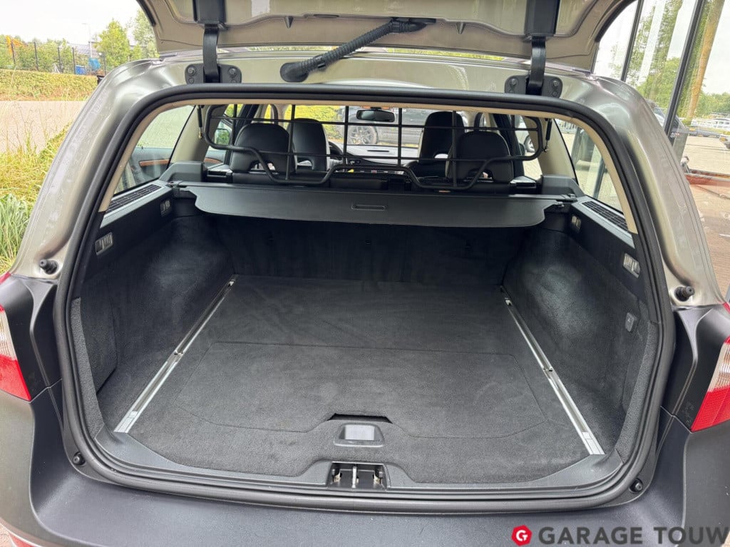 Volvo XC70 2.4 d5 summum