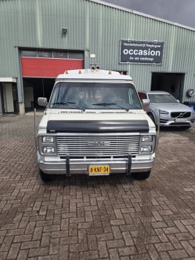 Gmc 2500 vandura bus / camper  V8 automaat  lpg