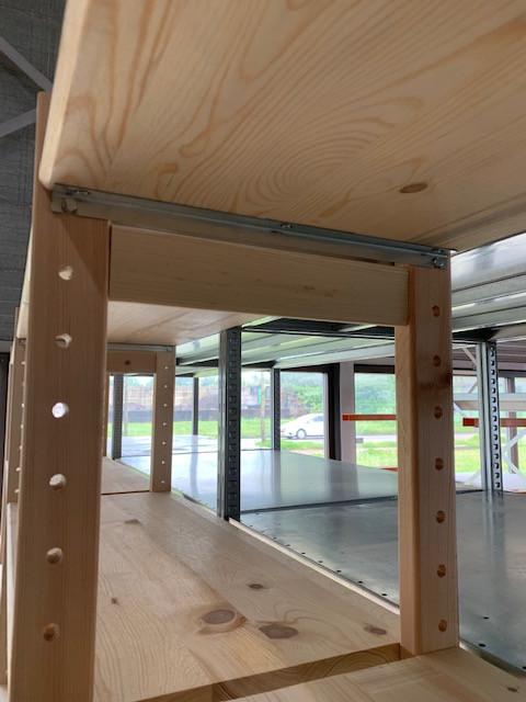 Nieuwe houten magazijnstelling in velen maten.