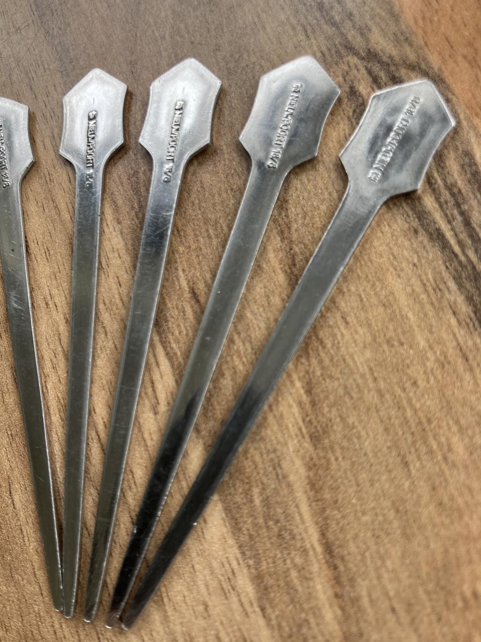 Cocktailprikkers 5st. - jaren '70