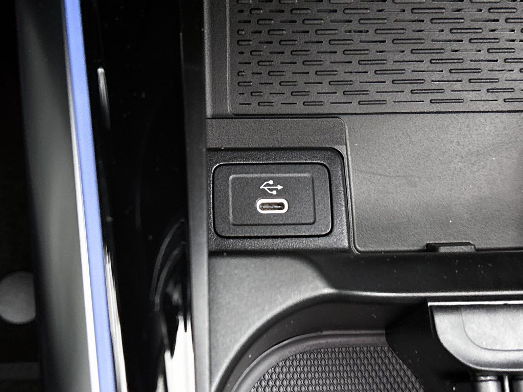 Mercedes-Benz Eqa 250+ business solution amg 71 kwh | nightpakket | guard 3