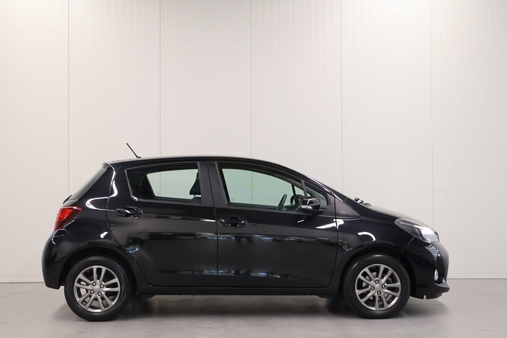 Toyota Yaris 1.3 vvt-i aspiration