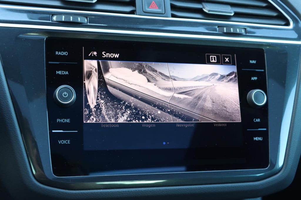 Volkswagen Tiguan 2.0 tsi 4motion highline business r dsg7