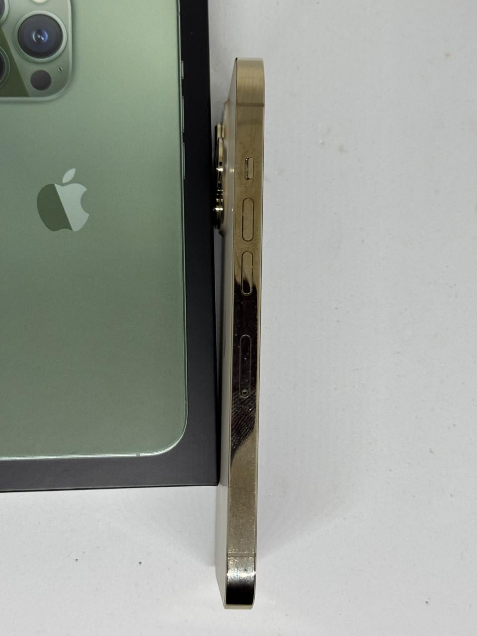 IPhone 13Pro  goud  128GB