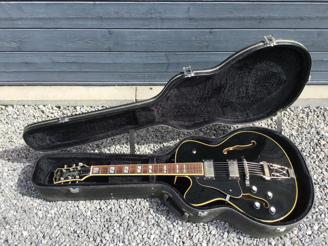 Gitaar linkshandige archtop Samick HF650