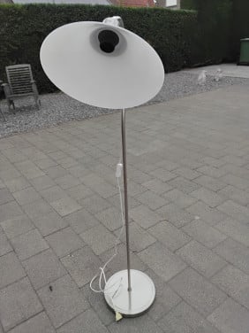Staande leeslamp €10
