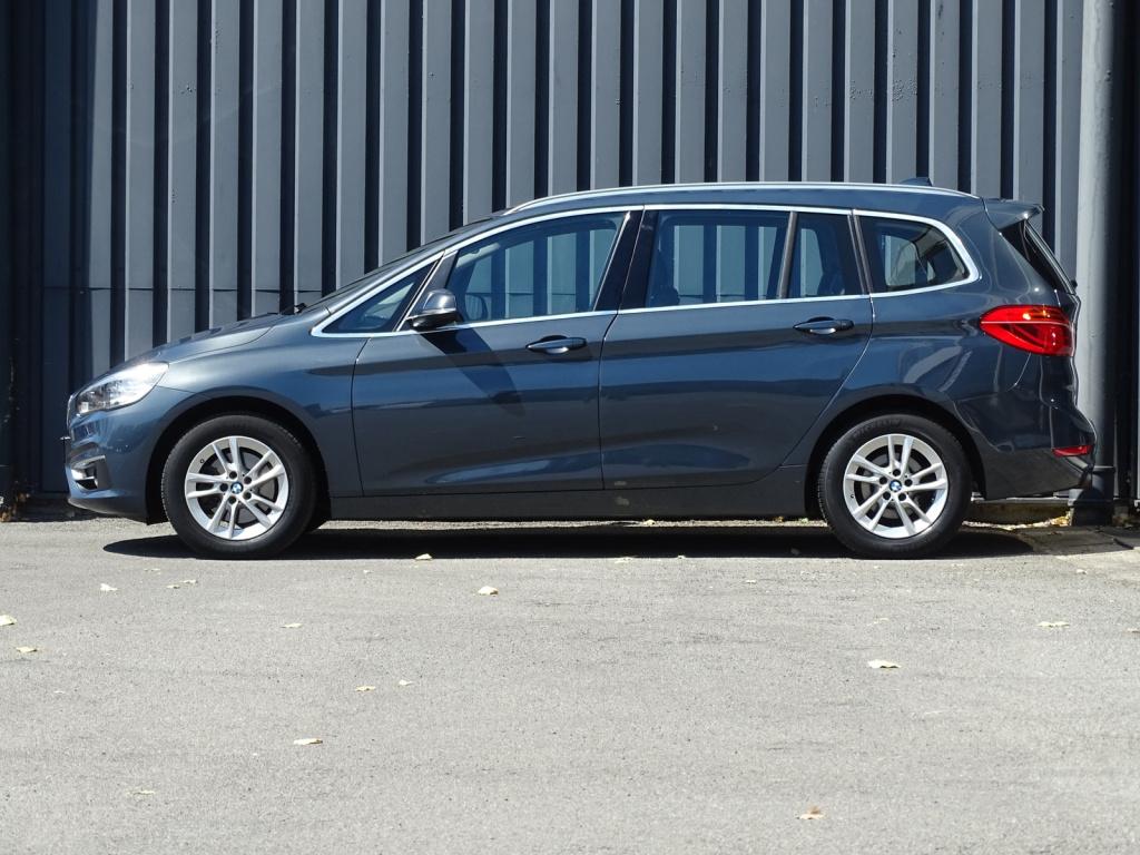 BMW 2-serie gran tourer 218i | leder | hud | bluetooth