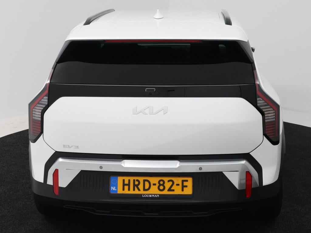 Kia Ev3 plus 81.4 kwh wordt verwacht