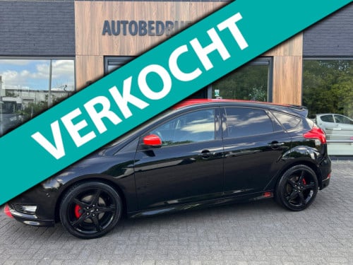 Ford Focus 1.5 black edition