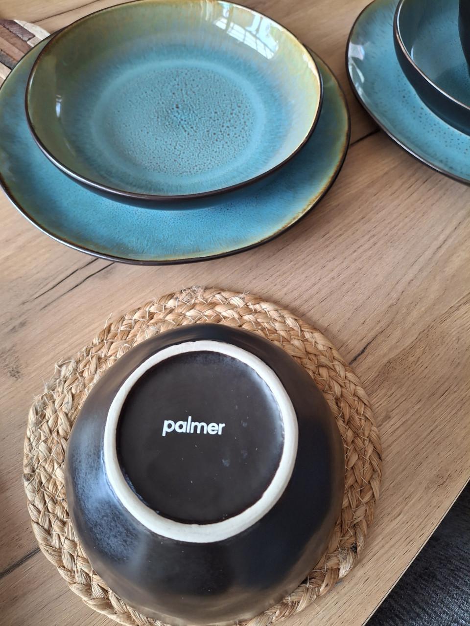 Palmer borden en kommen