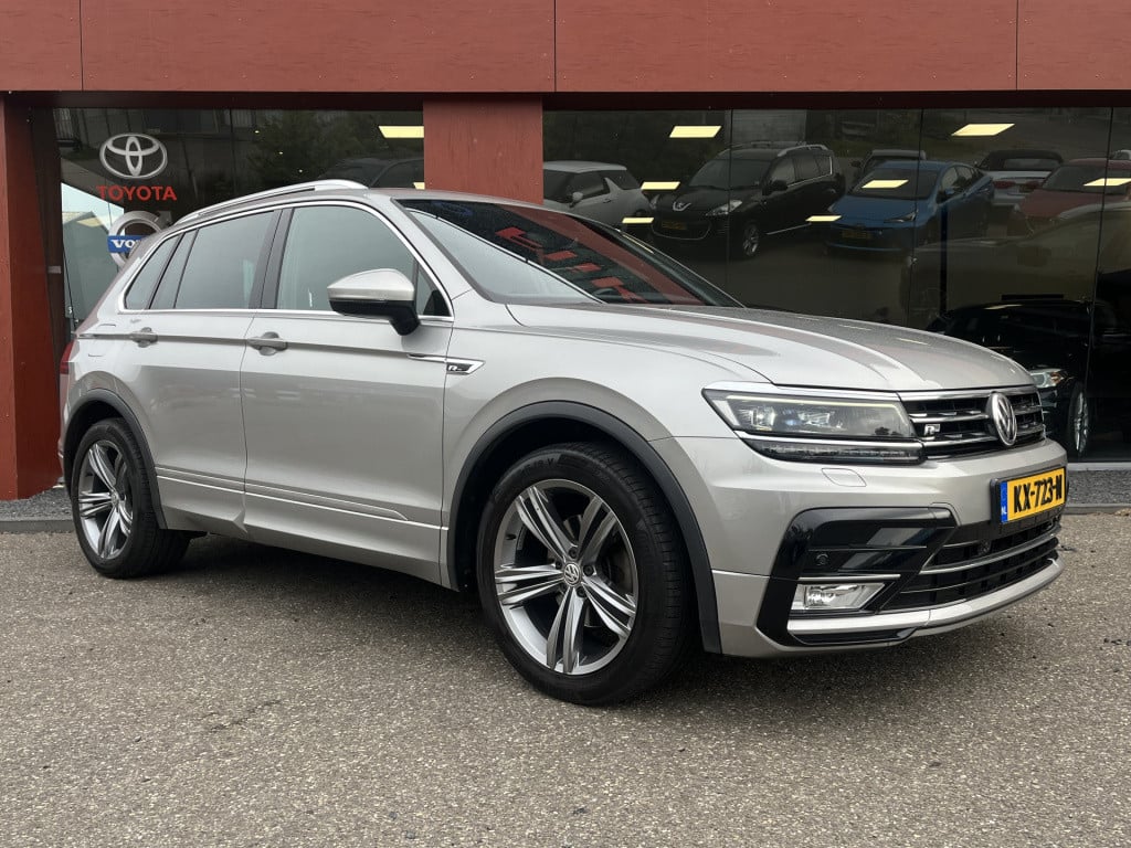 Volkswagen Tiguan 1.4 tsi act r-line | trekhaak | 19'' | virtual cockpit