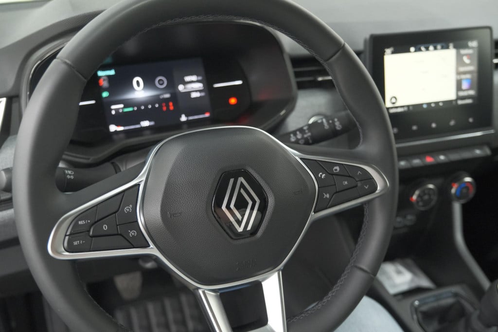 Renault Clio tce 90 evolution | camera | navigatie | apple carplay | parkee