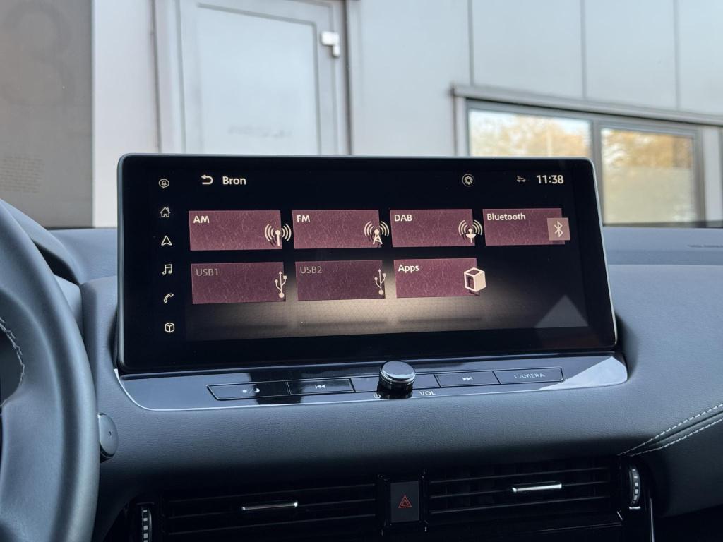 Nissan Qashqai 1.3 mhev n-connecta design pack