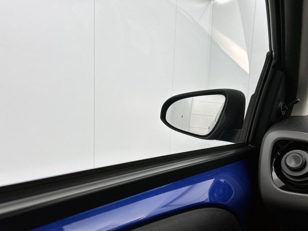Peugeot 108 1.0 e-vti active top! | stoelverwarming | achteruitrijcamera | 