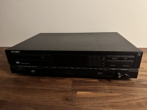 Philips CD624