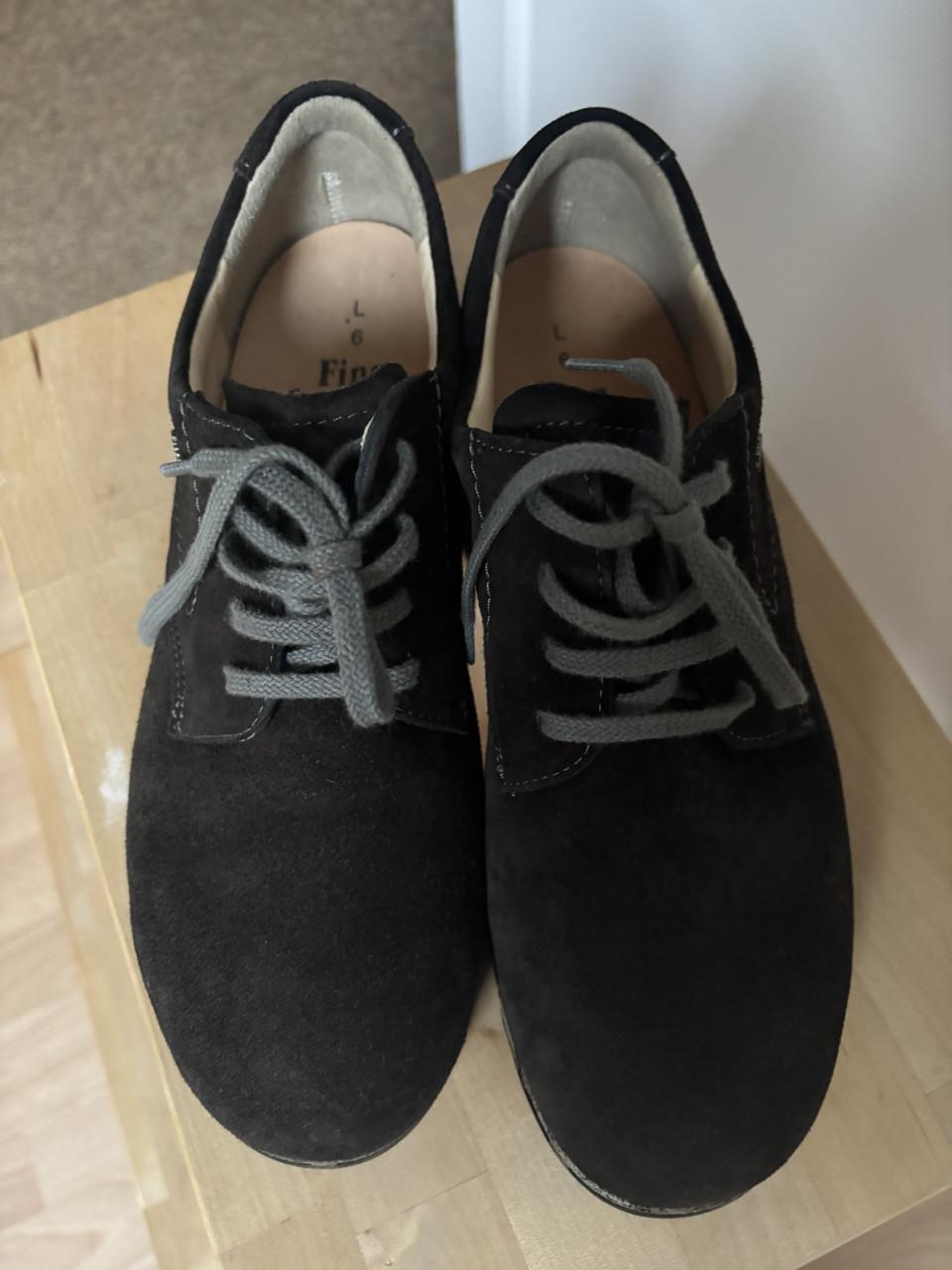 Finn Comfort bruin suède schoenen maat 6  39