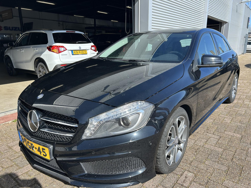 Mercedes-Benz A-Klasse 180 4u3 amg line|mooie staat